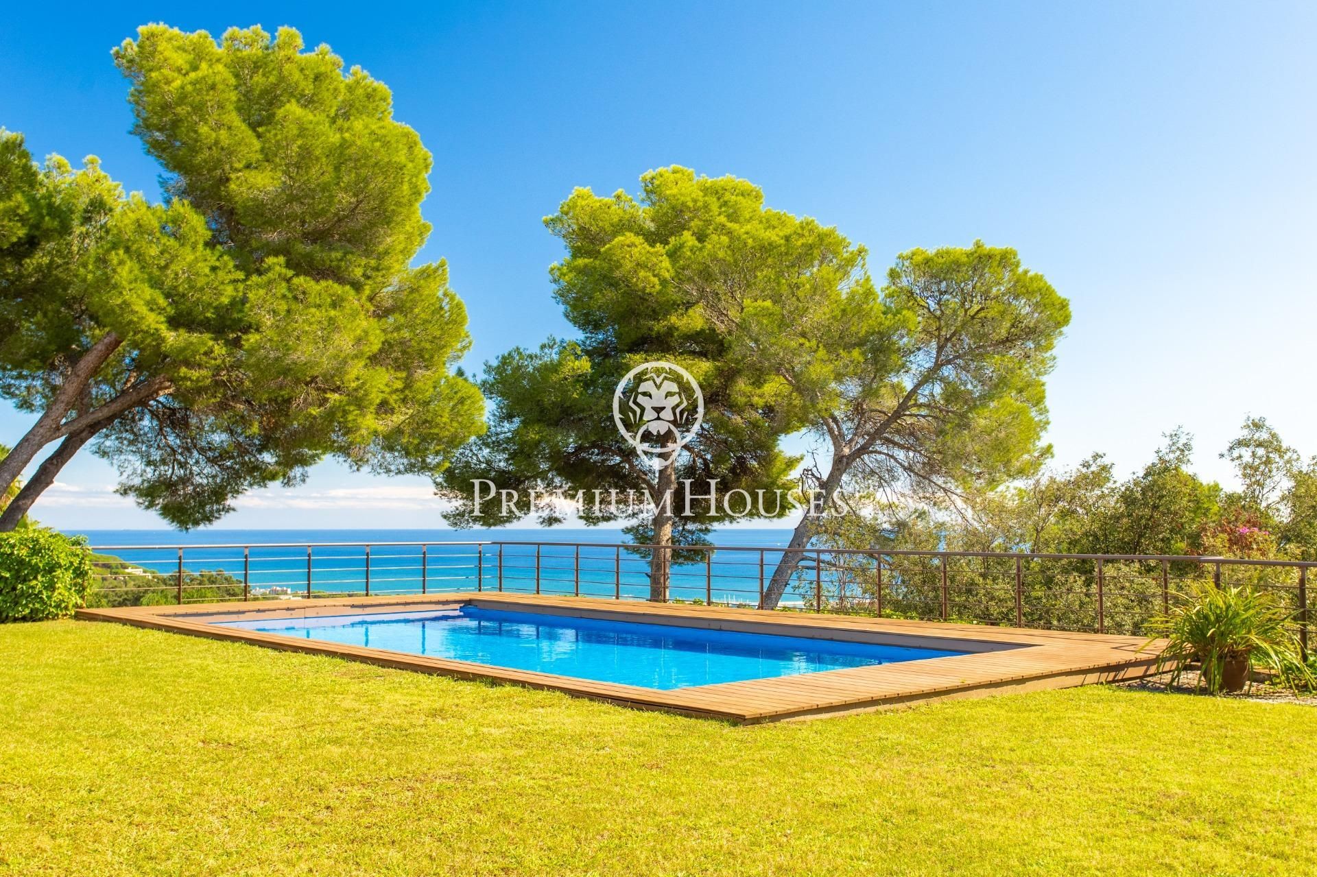 Jardí de Casa o xalet en venda en Sant Andreu de Llavaneres amb Calefacció, Jardí privat i Terrassa