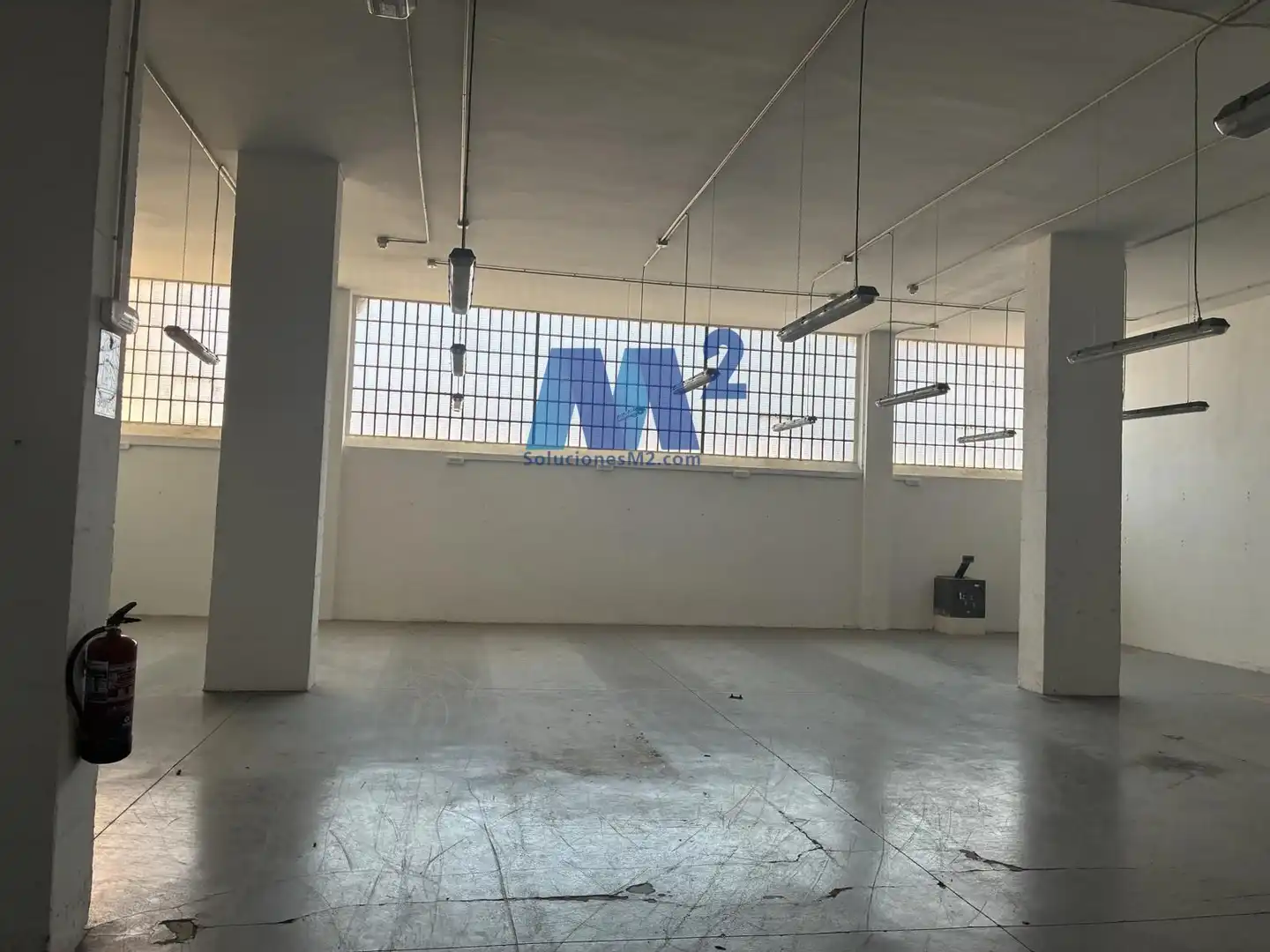 Nave industrielle avec ascenseur à vendre à San Blas, imagen 2