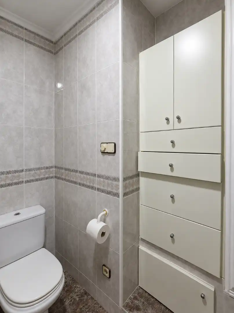 Bathroom of Flat for sale in Sabadell  with Heating, Furnished and Oven