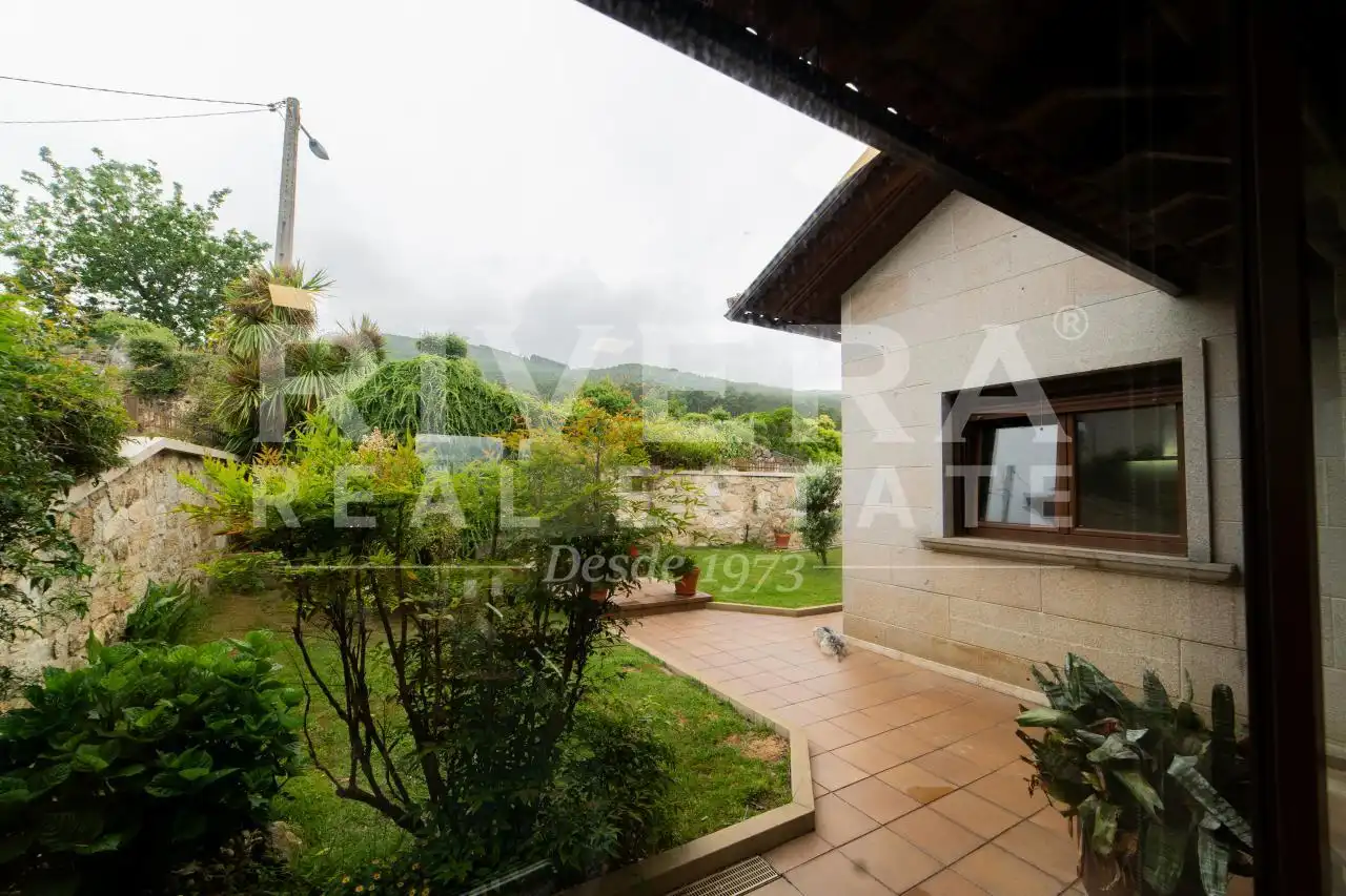 Jardín de Casa o chalet en venta en O Rosal   con Calefacción, Jardín privado y Terraza