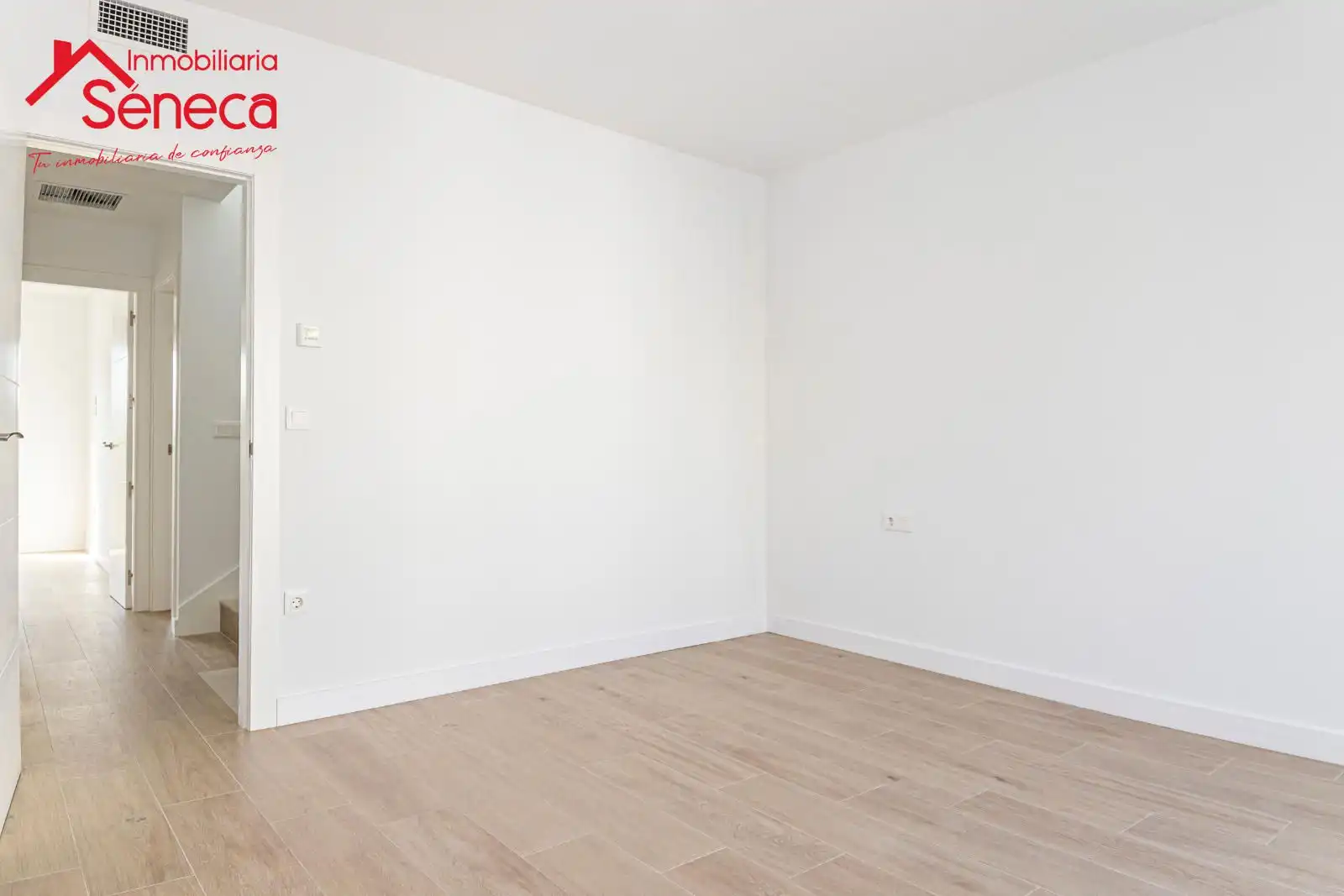 Bedroom of Detached homes for sale in Córdoba  with Air Conditioner, Heating and Terrace