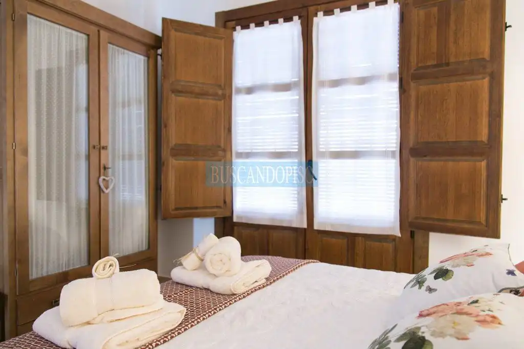 Habitación de Apartamento en venta en Ajamil de Cameros con Calefacción, Amueblado y Balcón