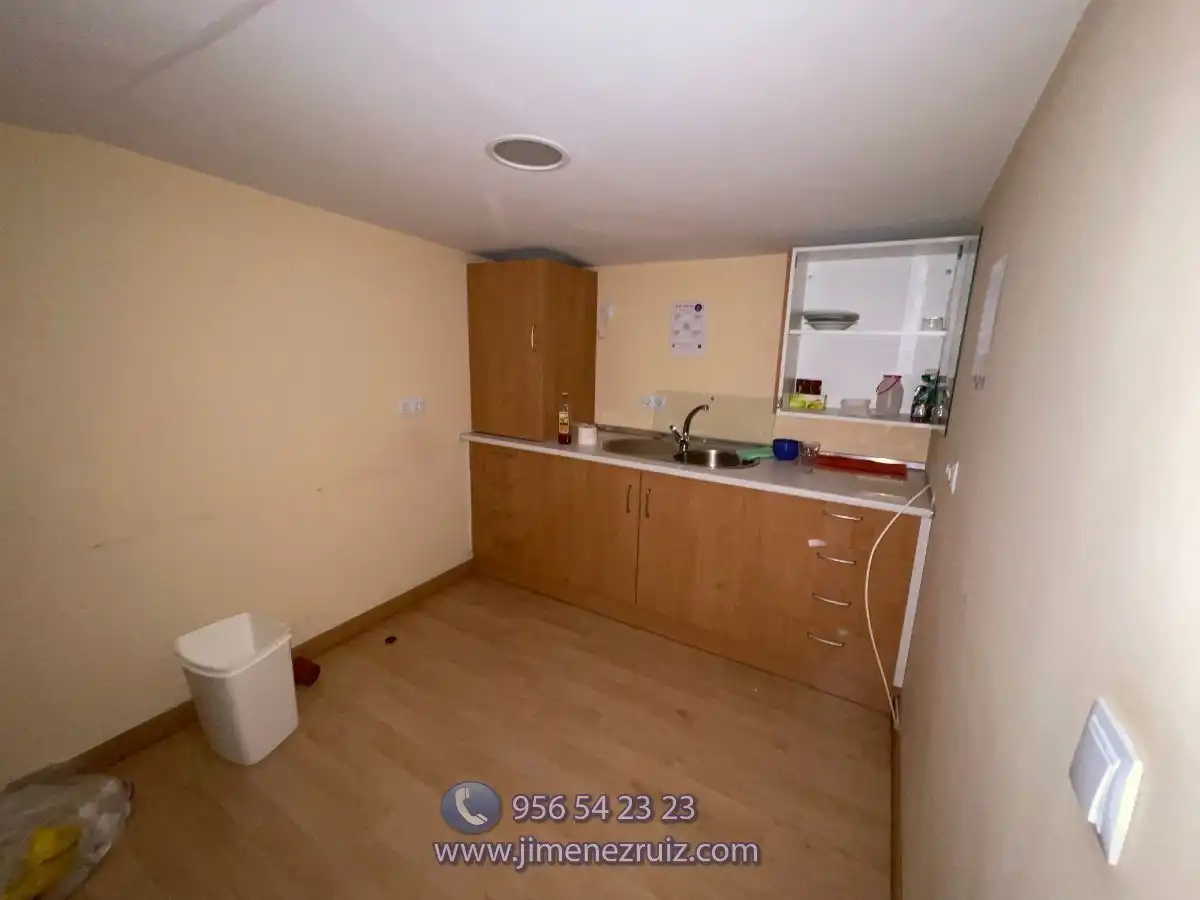 Büro zur Miete in El Juncal - Vallealto, imagen 11