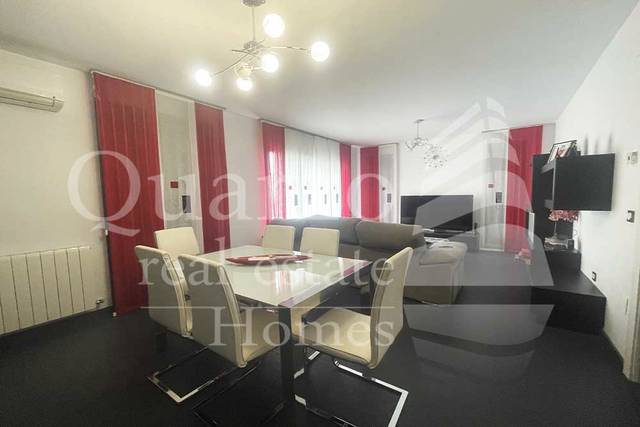 Casa-chalet en Venta en Calle Azucena en Daimiel