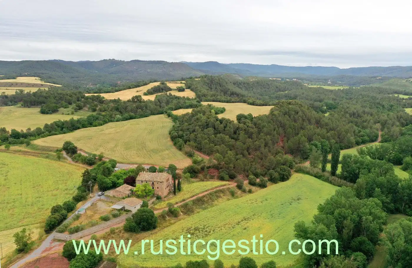 Finca rústica en venda a Artés