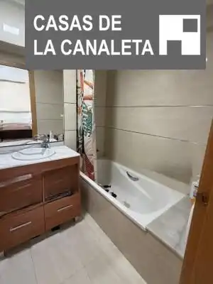 Bathroom of Flat for sale in Mislata  with Air Conditioner and Balcony