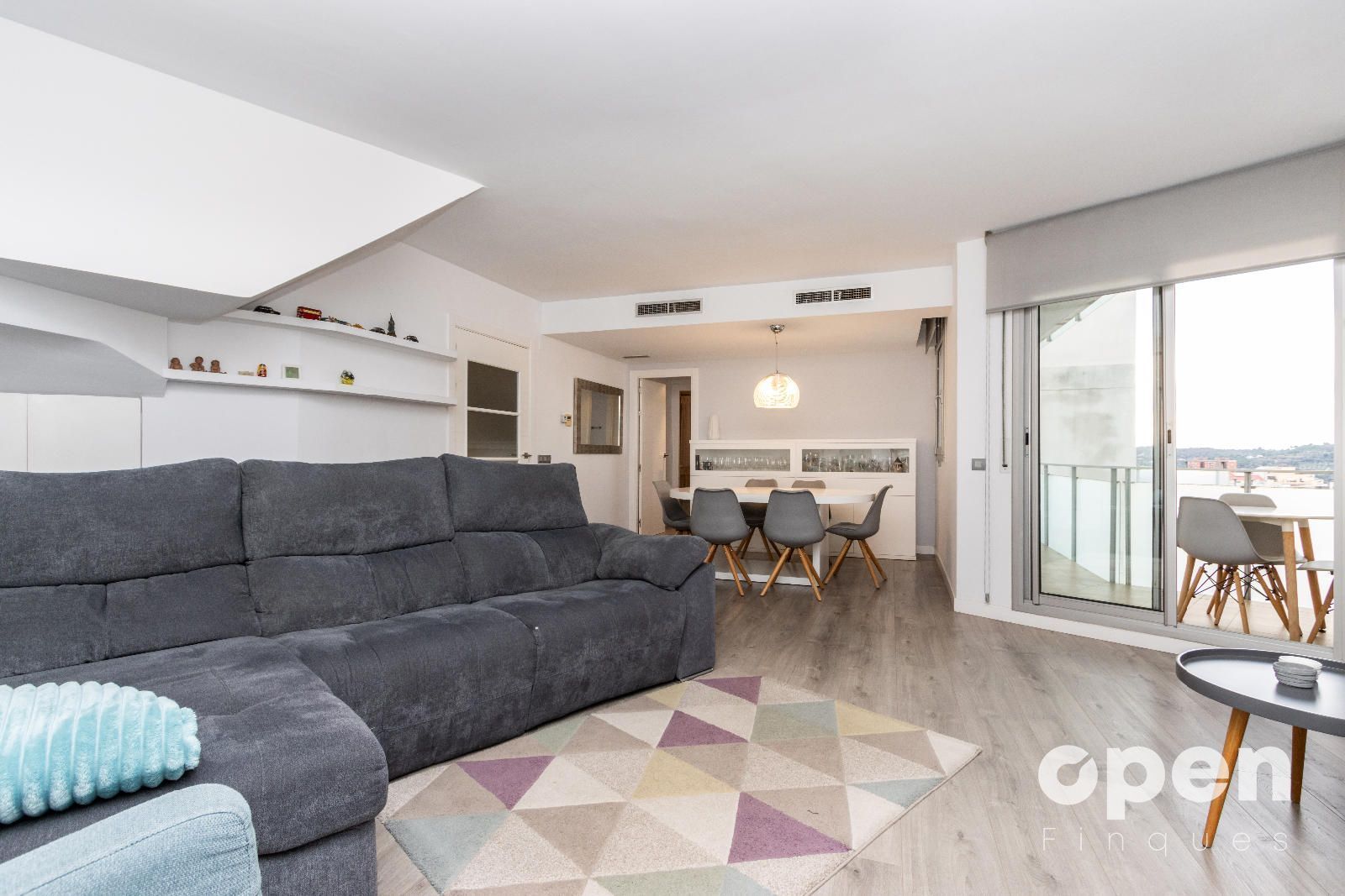 Living room of Duplex for sale in Terrassa  with Air Conditioner, Heating and Terrace