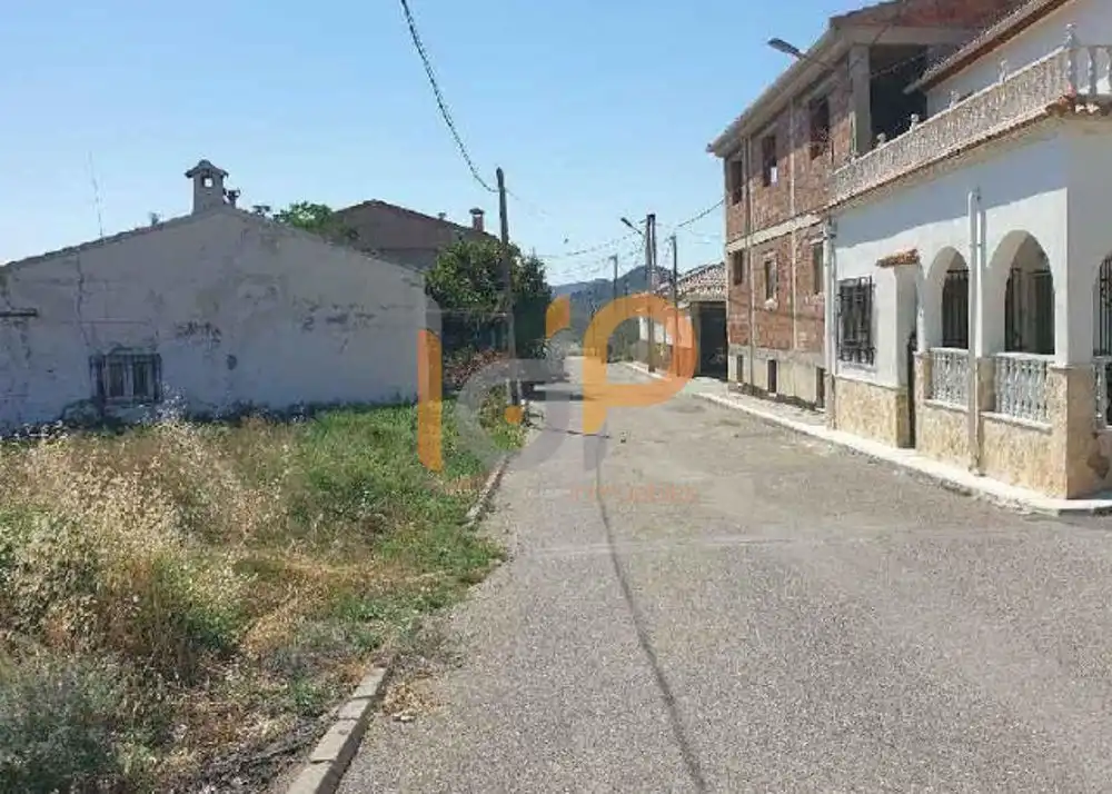 Residencial en venda en Fines
