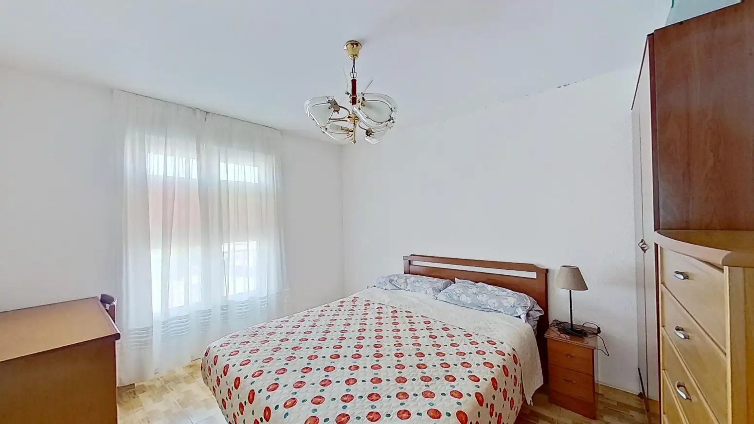 Dormitori de Casa adosada en venda en Suances amb Terrassa i Balcó
