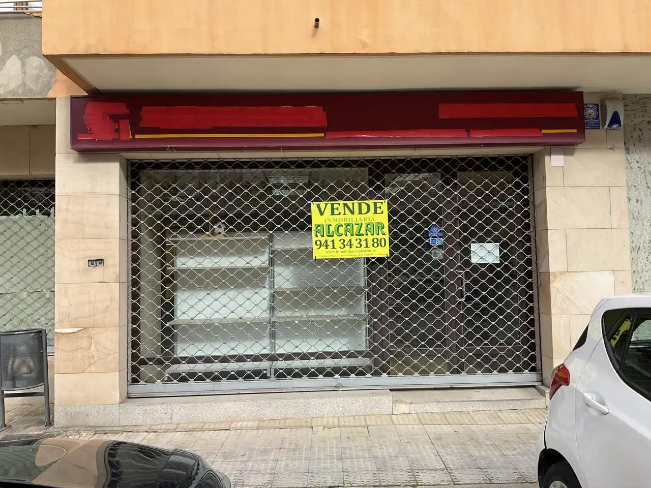 Local comercial en venda a Avenida Calahorra