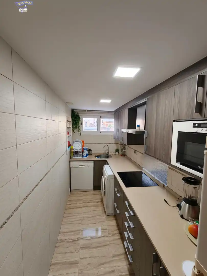 Appartamento con terrazza in vendita a Creu de Barberà - Sector Sud