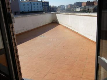 Piso con ascensor en venta en Calle Almacenes 21