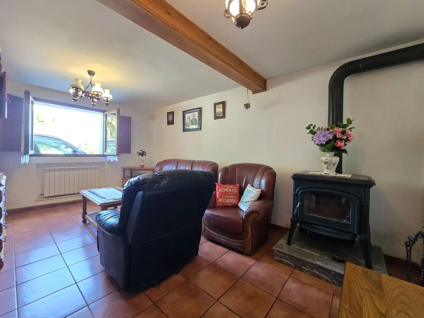 Sala de estar de Casa o chalet en venta en Llanes con Calefacción, Jardín privado y Trastero