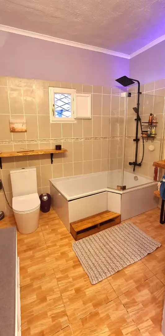 Baño de Finca rústica en venta en Vinaròs con Aire acondicionado, Jardín privado y Terraza