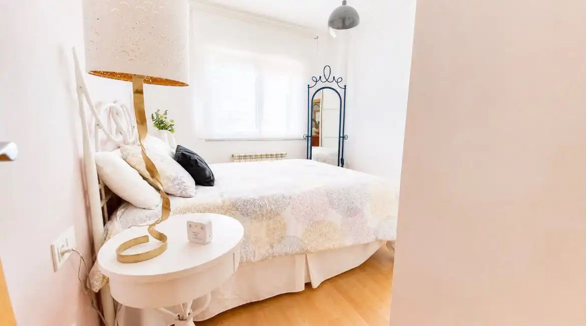 Bedroom of Ground floor for sale in Abrera  with Air Conditioner, Heating and Parquet flooring