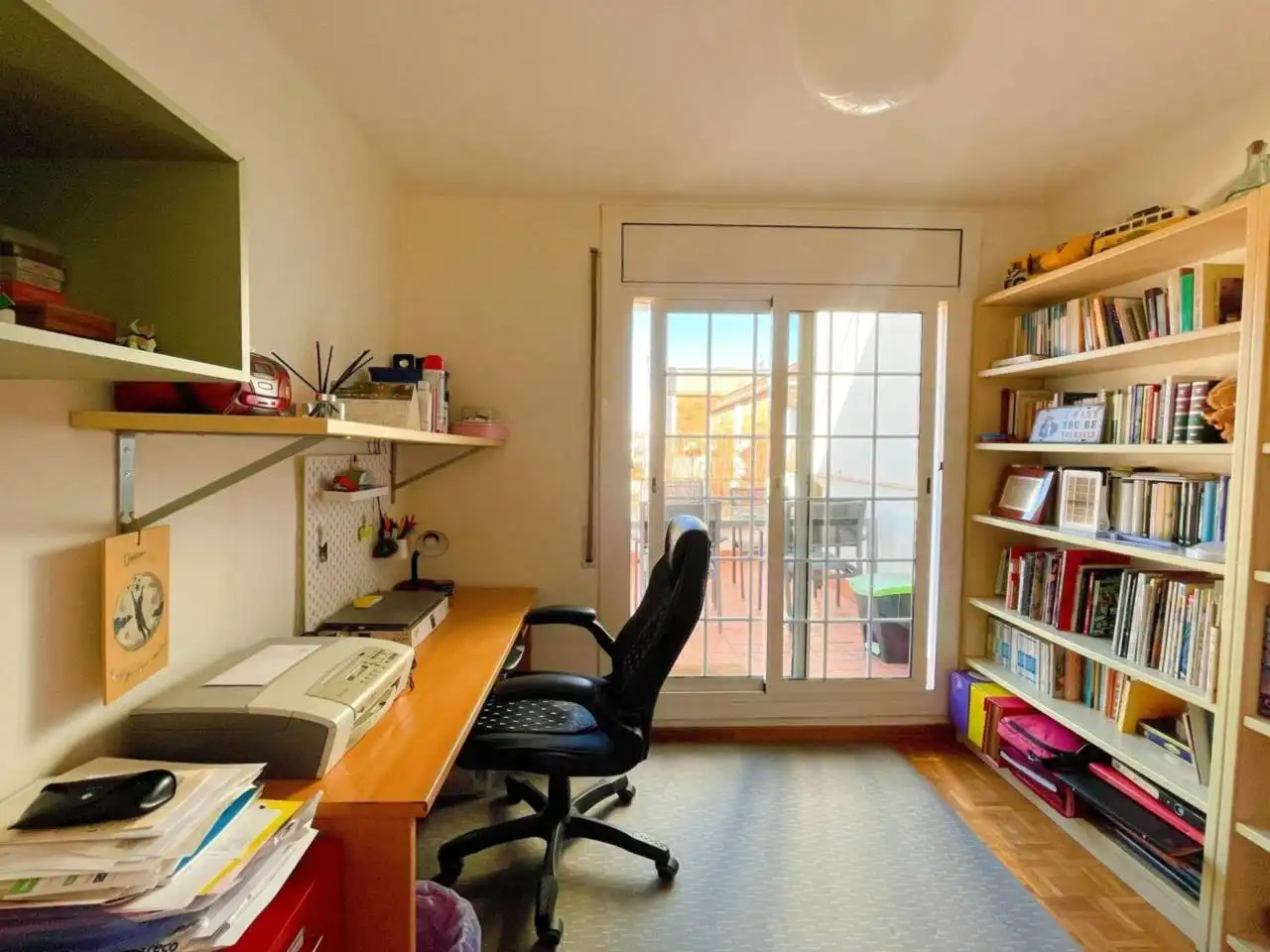 Schlafzimmer von Dachboden zum Verkauf in Cerdanyola del Vallès mit Klimaanlage, Heizung und Parkett