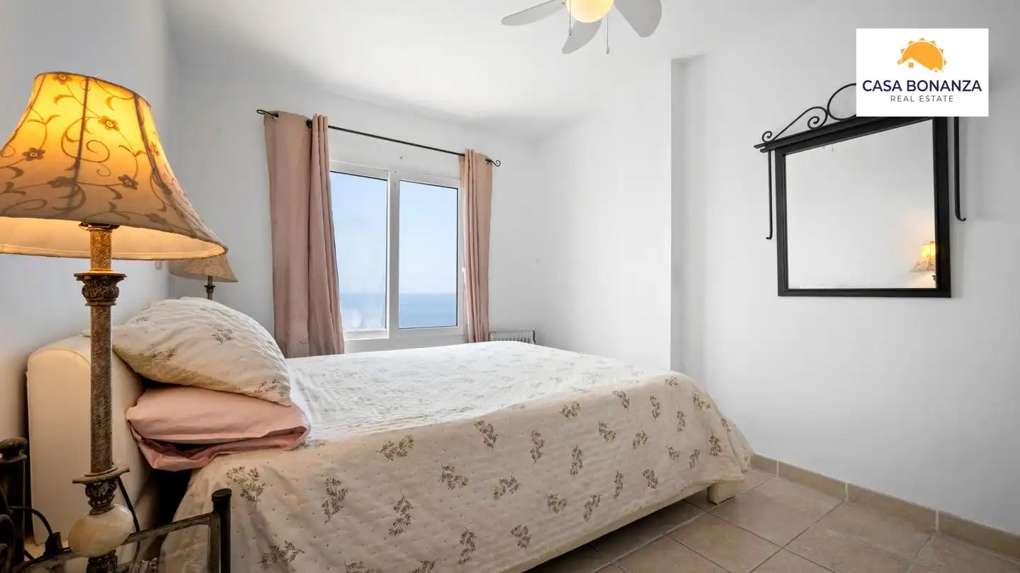 Dormitori de Apartament en venda en Almuñécar amb Aire condicionat, Terrassa i Traster