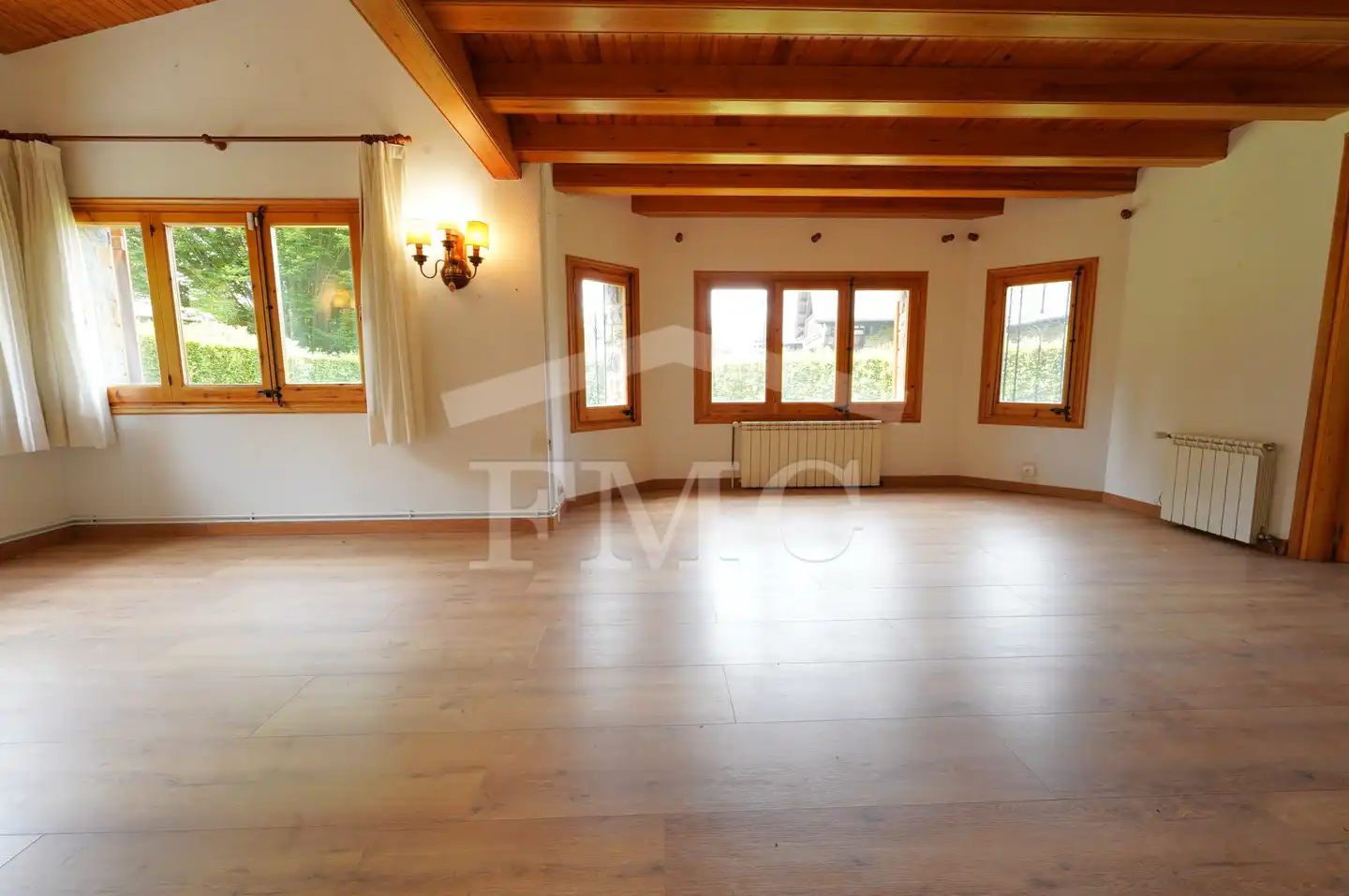 Sala de estar de Casa o chalet en venta en Llívia con Calefacción, Jardín privado y Parquet
