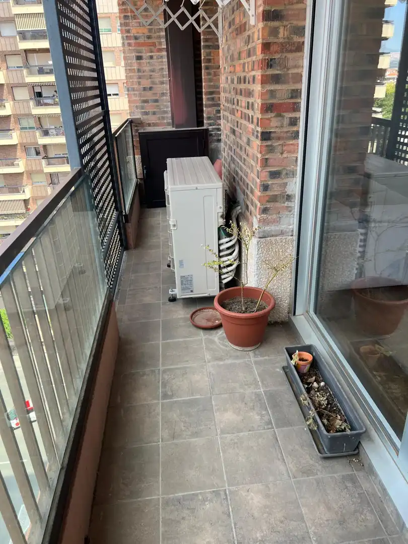 Terrassa de Pis en venda en  Logroño amb Aire condicionat, Calefacció i Terrassa