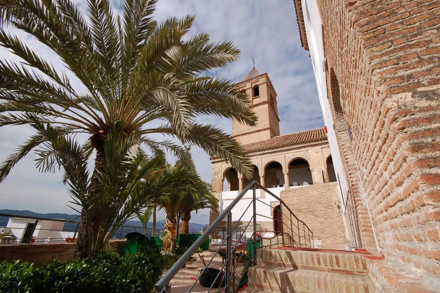 Vista exterior de Piso en venta en Vélez-Málaga con Calefacción y Terraza