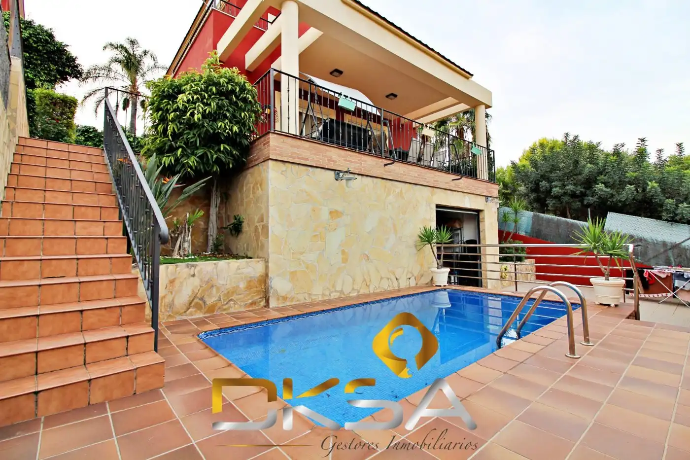 Vista exterior de Casa o xalet en venda en Benicasim / Benicàssim amb Aire condicionat, Calefacció i Jardí privat