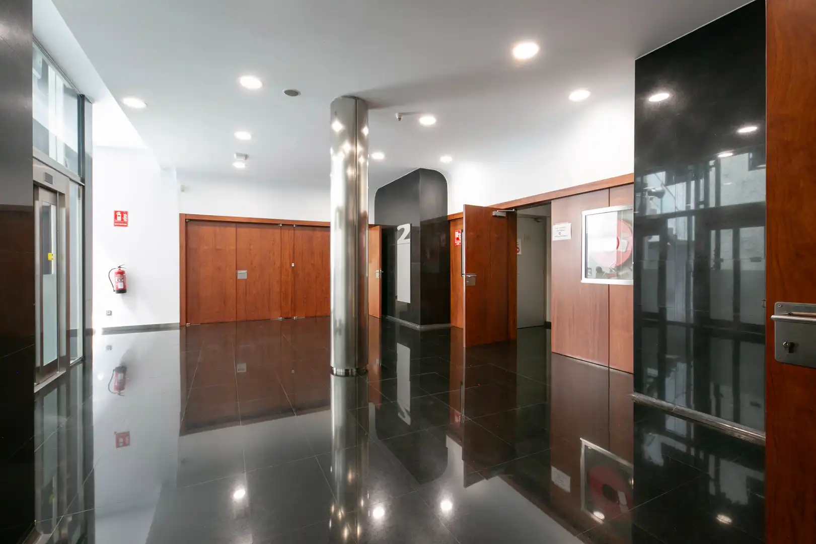 Mixt residencial amb ascensor de lloguer a Avinguda de la Granvia de l’Hospitalet, imagen 16