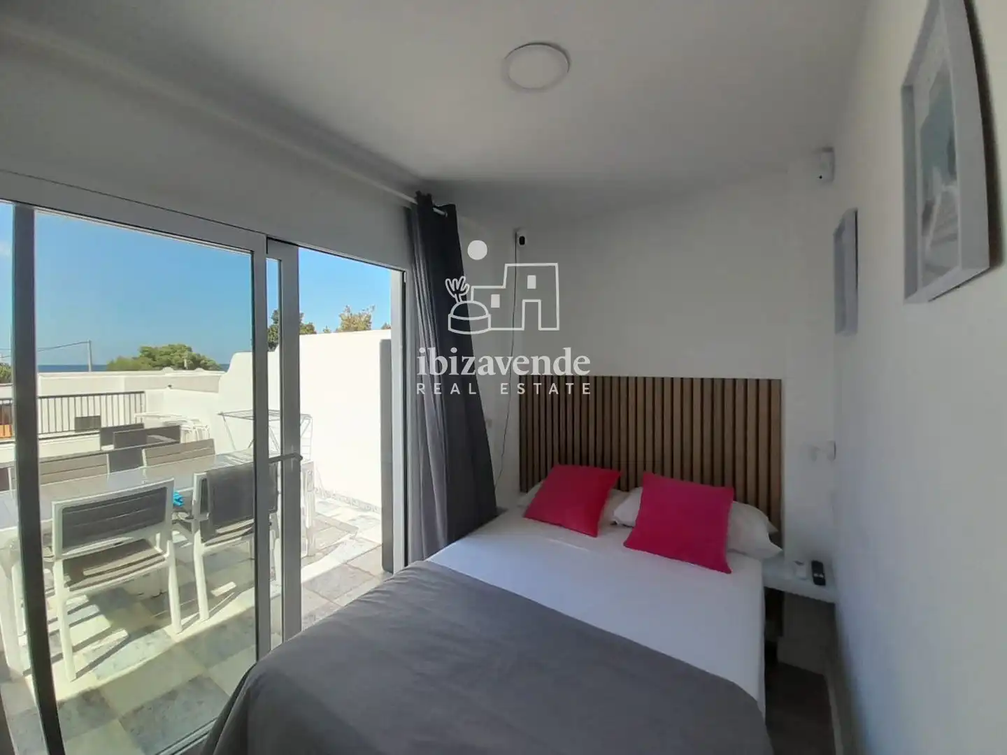 Schlafzimmer von Wohnung zur Miete in Sant Joan de Labritja mit Klimaanlage, Terrasse und Schwimmbad