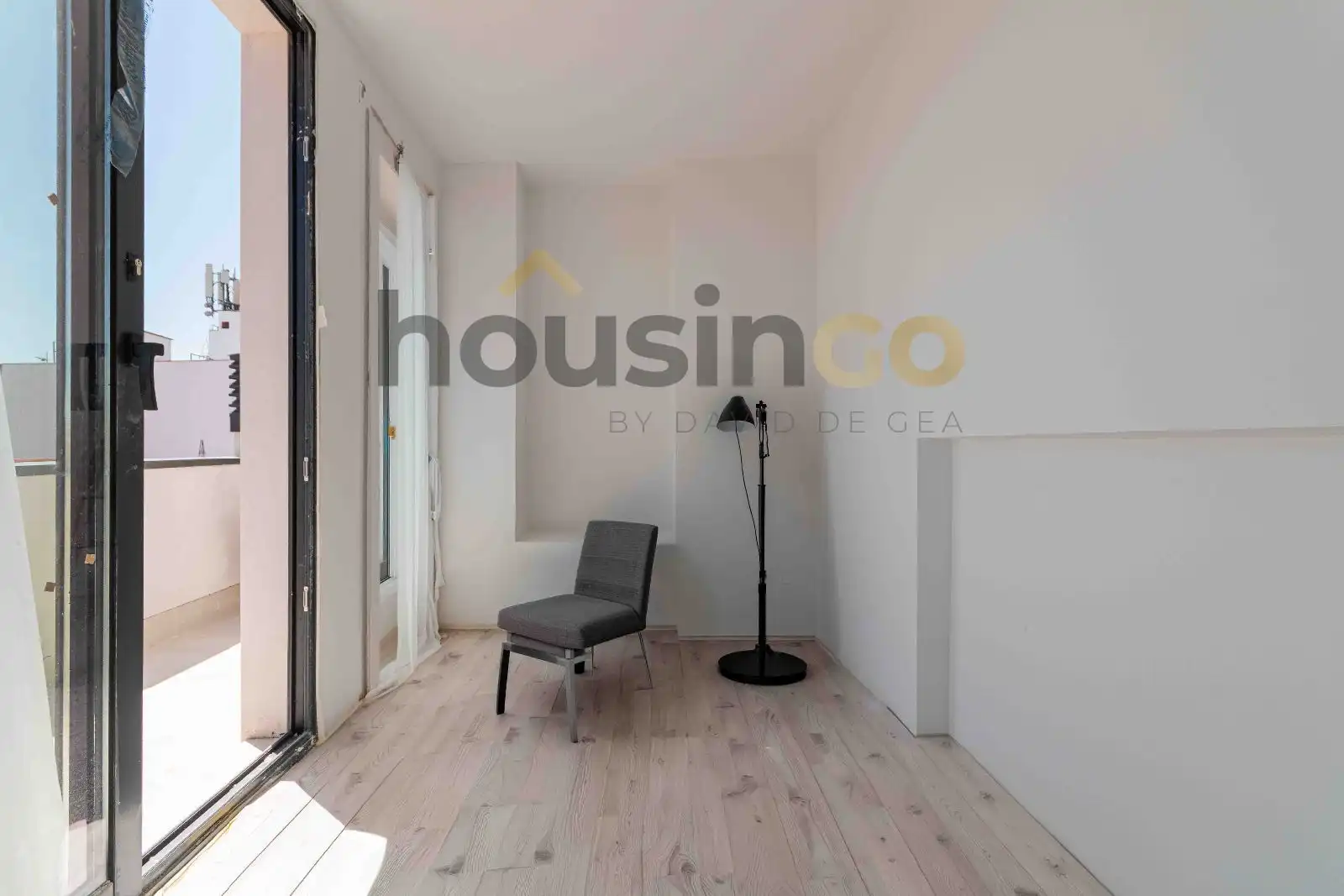 Sala d'estar de Àtic en venda en Madrid amb Aire condicionat, Calefacció i Parquet