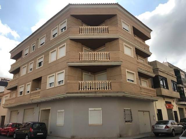 Local comercial en Venta en C/ Juan de Montada en Beniarjó