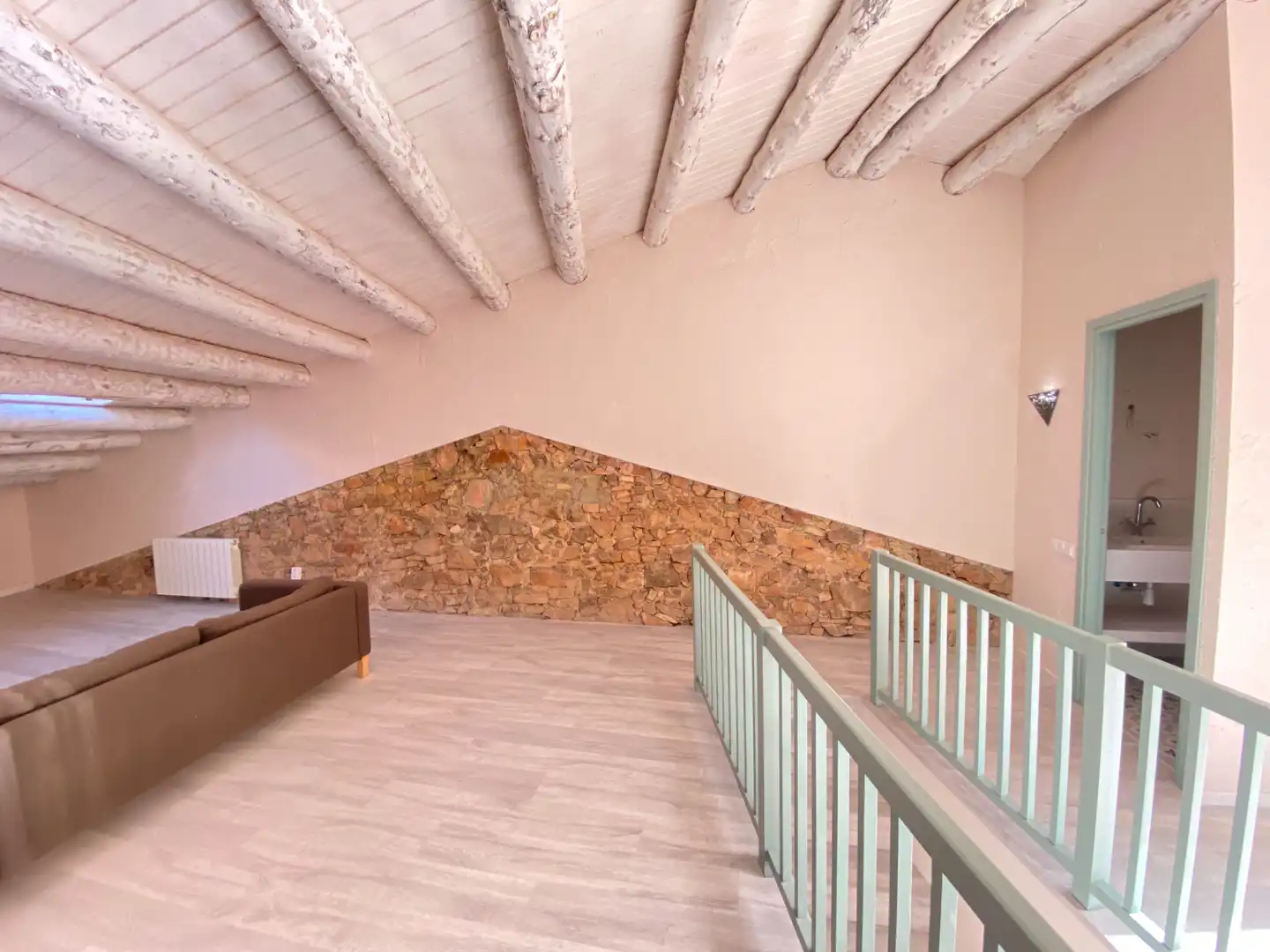 Casa adosada en venda en Corbera de Llobregat amb Calefacció, Parquet i Terrassa