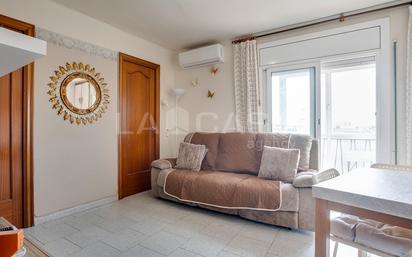 Bedroom of Flat for sale in  Barcelona Capital  with Balcony
