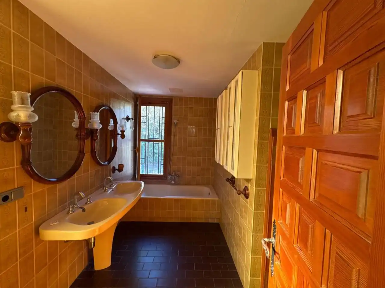 Baño de Casa o chalet en venta en Muro de Alcoy con Aire acondicionado, Jardín privado y Piscina comunitaria