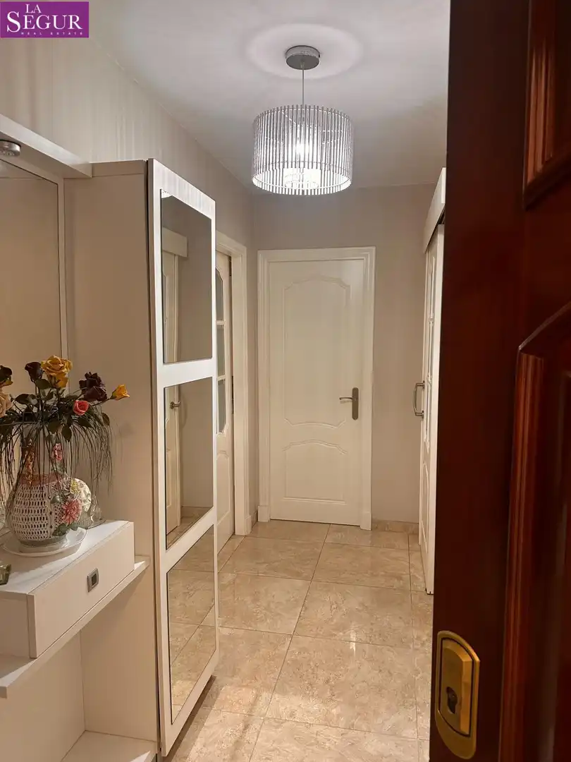 Piso en venta en Cádiz con Calefacción