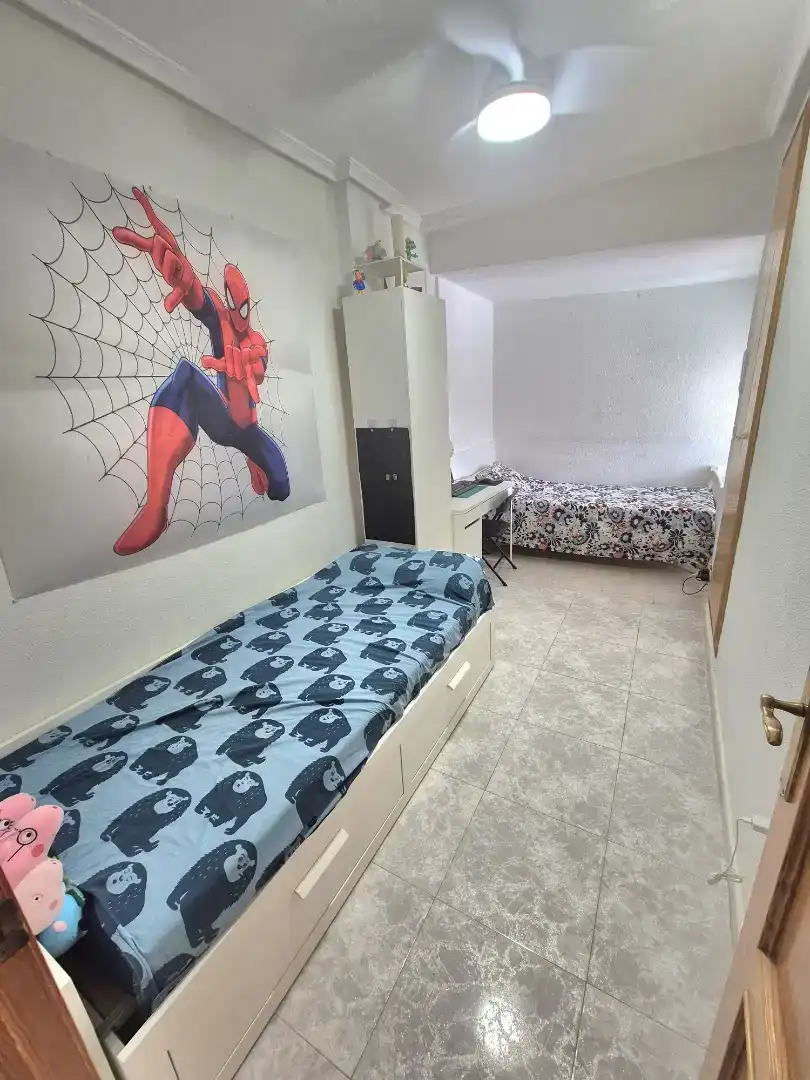 Dormitori de Casa adosada en venda en Torrevieja amb Aire condicionat