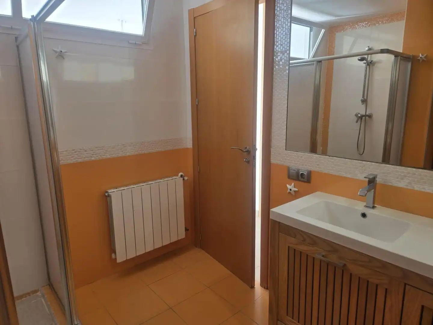 Bathroom of Flat for sale in Málaga  with Heating, Terrace and Storage room