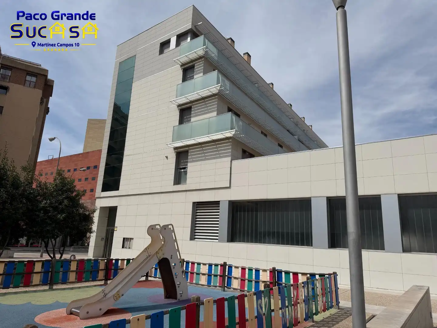 Exterior view of Flat for rent in Granada  with Air Conditioner, Heating and Parquet flooring