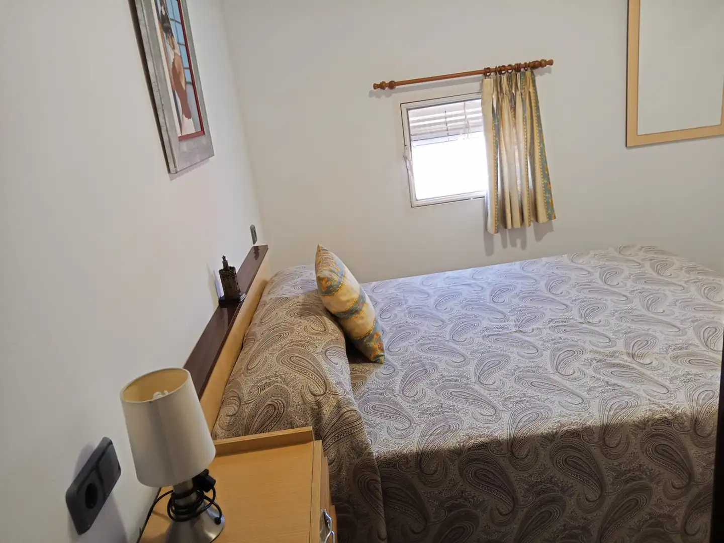Bedroom of Houses for sale in Calles  with Furnished, Oven and Washing machine