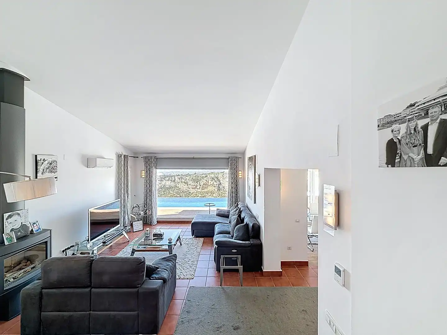Sala d'estar de Casa o xalet en venda en Benitachell / El Poble Nou de Benitatxell amb Aire condicionat, Calefacció i Jardí privat