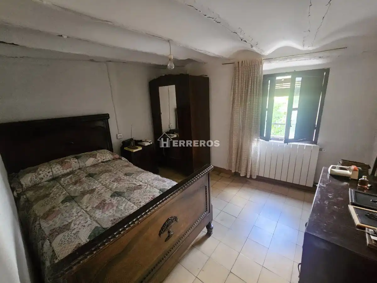 Casa amb terrassa en venda a lorenzo iñiguez, imagen 13