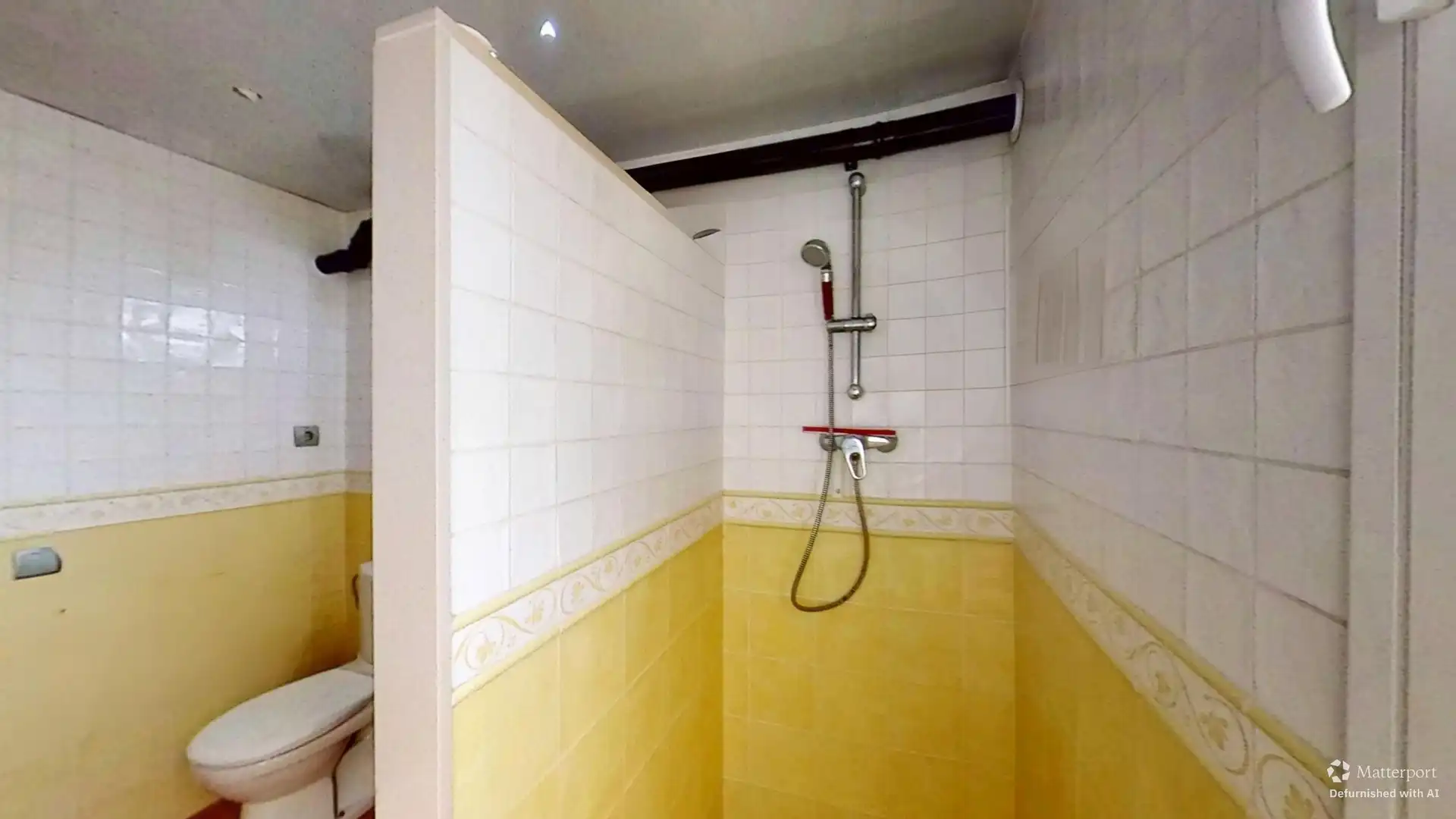 Bathroom of Houses for sale in El Vendrell  with Air Conditioner, Heating and Terrace