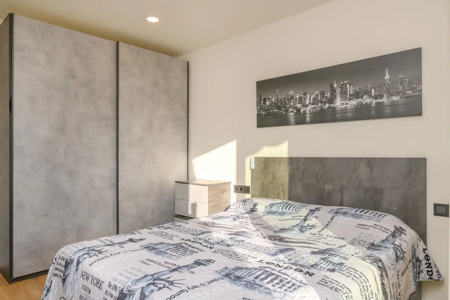 Dormitori de Casa o xalet en venda en Viladecans amb Aire condicionat, Calefacció i Parquet