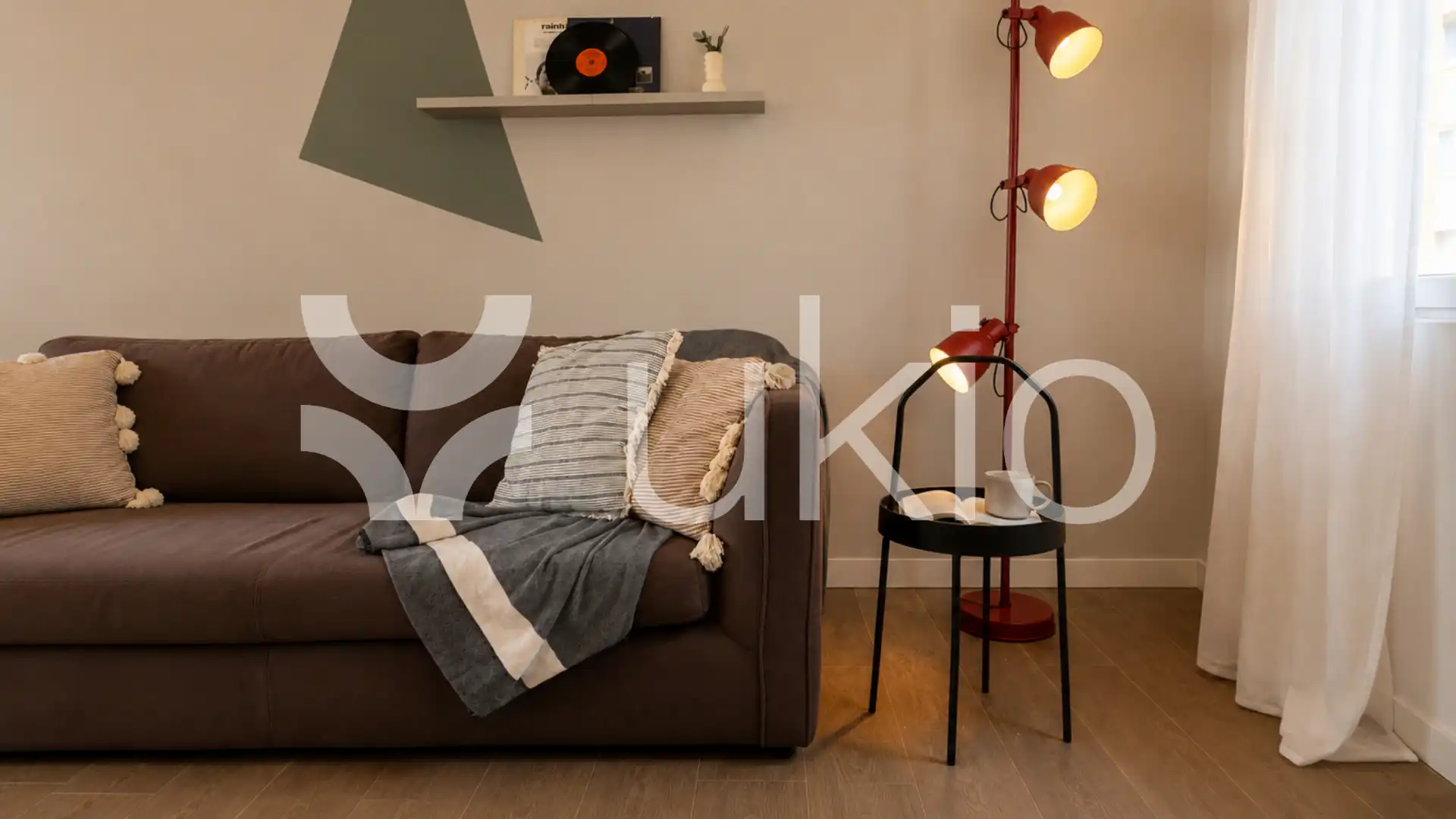 Living room of Apartments for rent in Madrid  with Air Conditioner, Heating and Furnished