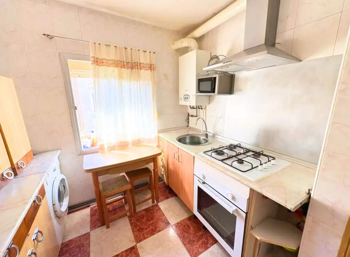 Kitchen of Flat for sale in Alcalá de Henares