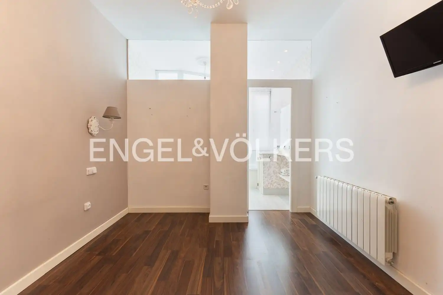 Bedroom of Flat for rent in Valencia  with Air Conditioner, Heating and Parquet flooring