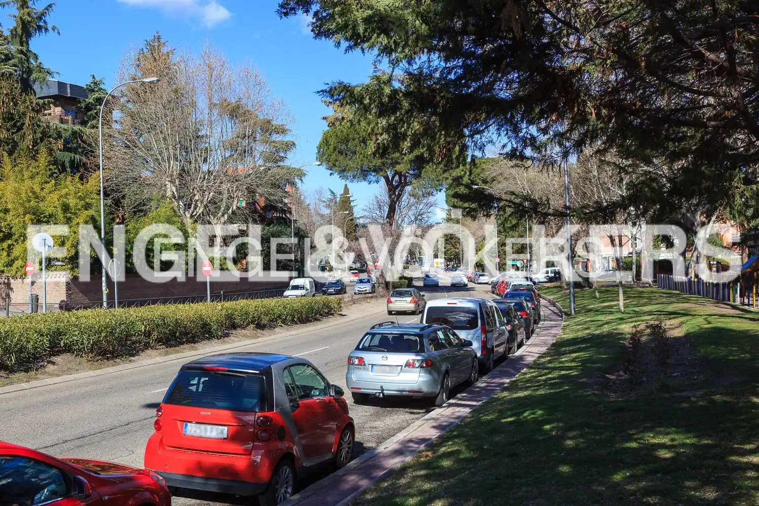 Parking de Apartamento de alquiler en Madrid con Calefacción y Trastero