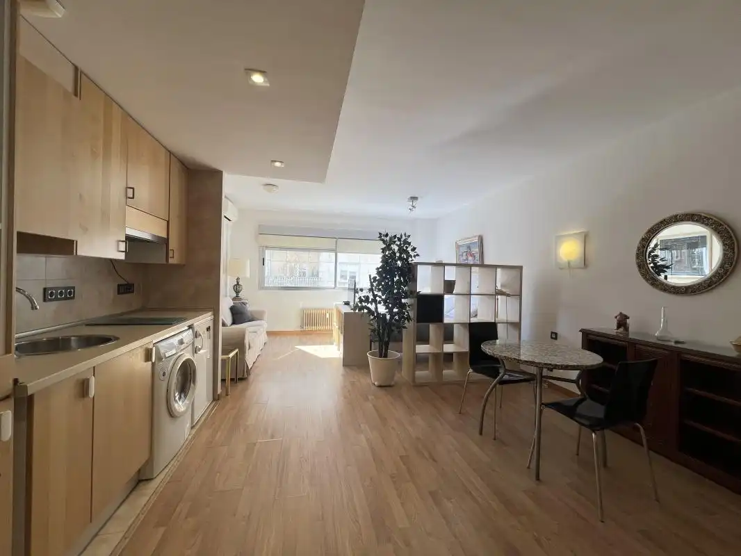 Exterior view of Study for rent in Madrid  with Air Conditioner, Heating and Swimming Pool