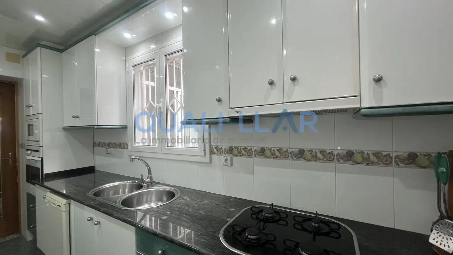 Kitchen of Houses for sale in Sant Feliu de Llobregat  with Terrace