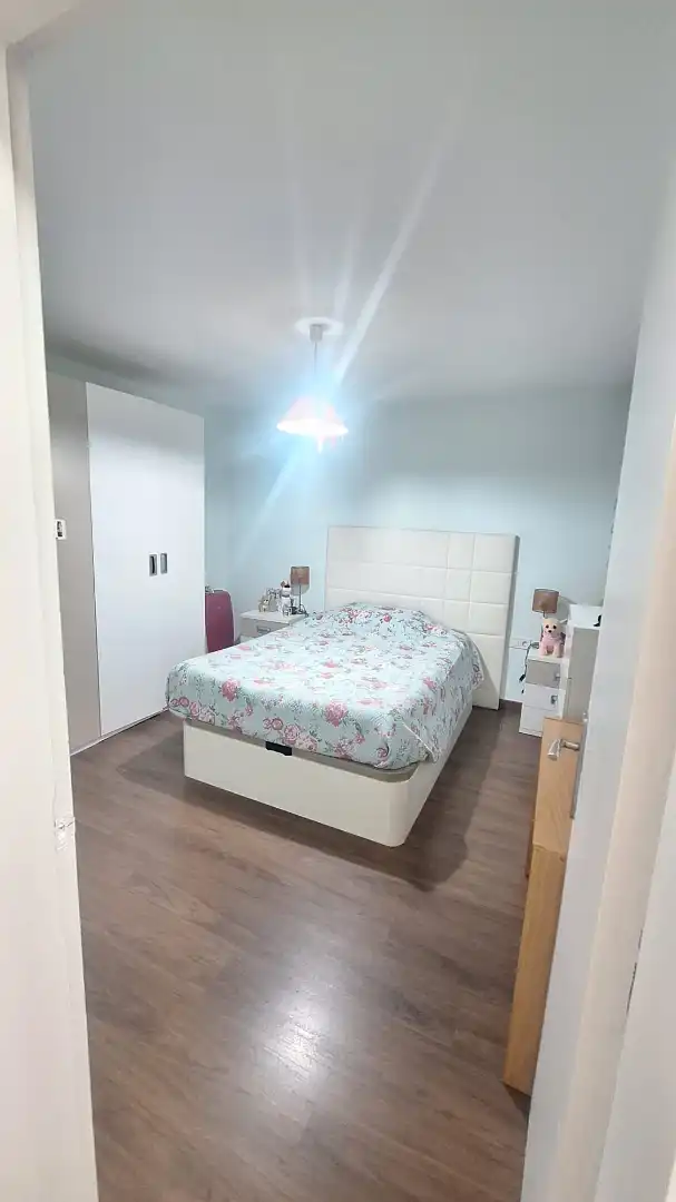 Habitación de Piso en venta en Sabadell con Aire acondicionado
