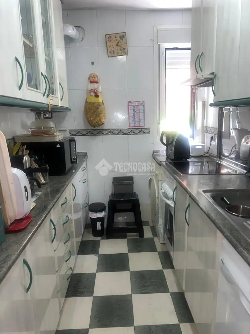 Cuina de Pis en venda en Madrid amb Calefacció i Parquet