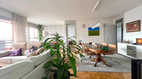 Foto 2 de Pis en venda a Media Legua, Madrid